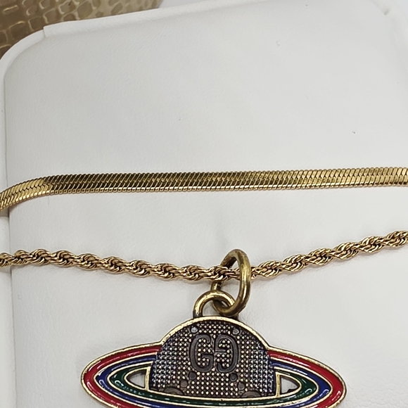 Gucci Gold Pendant Necklace. Atolea 18kt Gold PVD , Stainless Stell Chain. - Picture 4 of 6